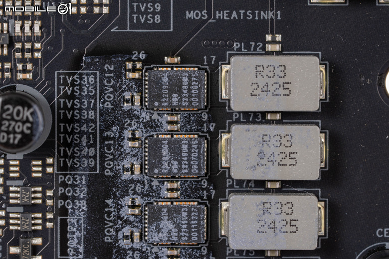 ASRock Z890 Taichi 主機板開箱實測 提供 9 組 M.2 SSD 海量插槽旗艦主板 feat. Intel 新微碼 BIOS 效能實測