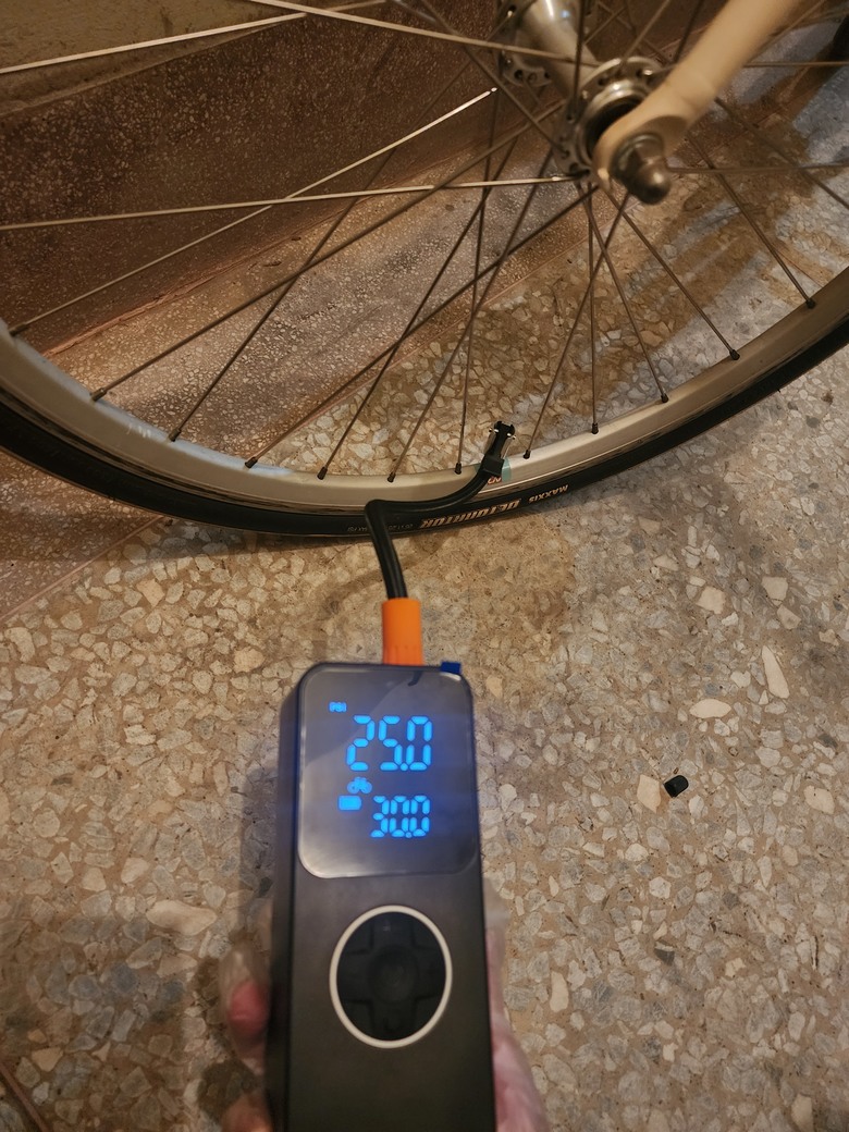 PHILO TP20II 急速無線電動打氣機II 開箱與使用心得