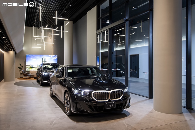 【國內新訊】BMW 彰化昌一全功能展示暨服務中心開幕,導入全新世代「BMW Retail.Next」理念!