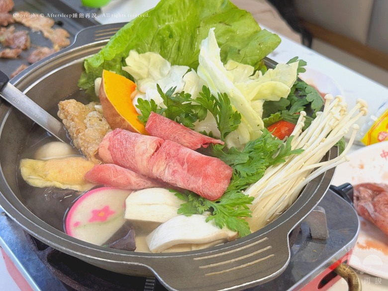 高雄鼓山｜中將燒肉屋＿在地老店燒肉吃到飽／無油煙的磁盤烤肉／CP值超高的火烤兩吃