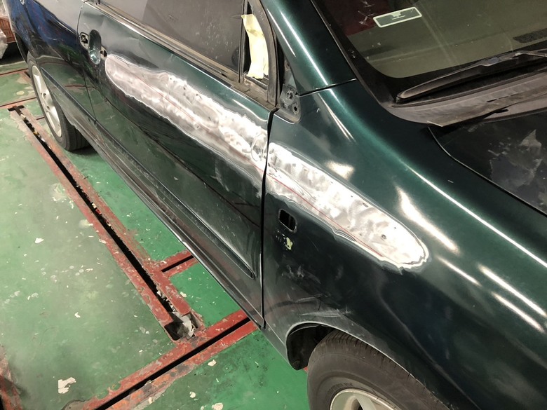 2003年altis1.8E穿新衣