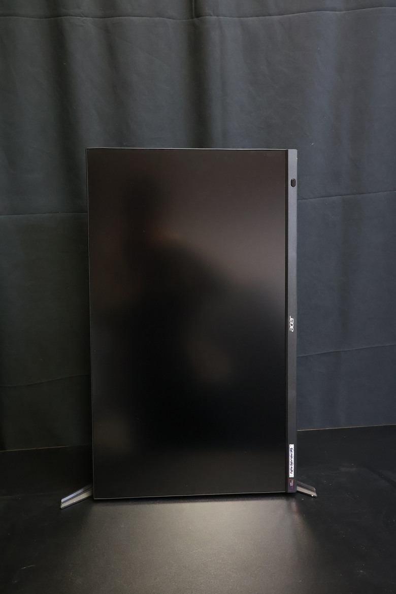 支援4K 160HZ/1080P 320HZ高更新率又有校色的Acer XV272K V5開箱