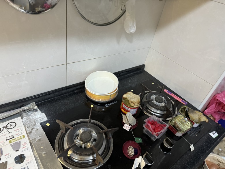 台灣水電工的日常-廚房silicone更新