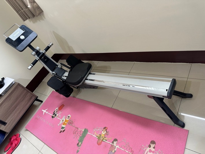 老婆的復健工具BGYM W600划船機開箱