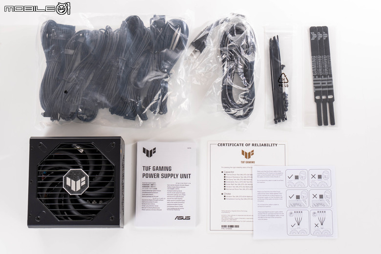 ASUS TUF GeForce RTX 5070 Ti O16G GAMING 顯示卡開箱實測 以優異散熱性能帶來效能加值的超頻卡選擇