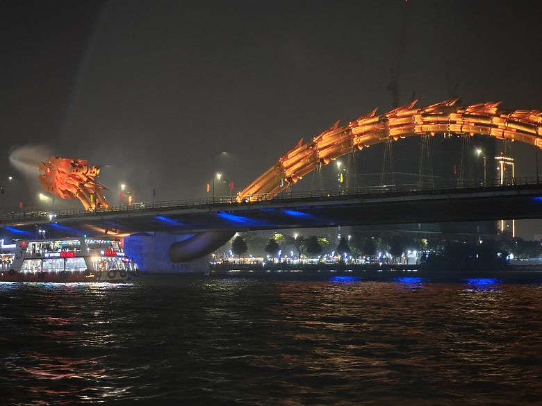 點我看大圖 2025 峴港自助7天 小米 14 Ultra 實拍 我們覺得峴港的最佳玩法