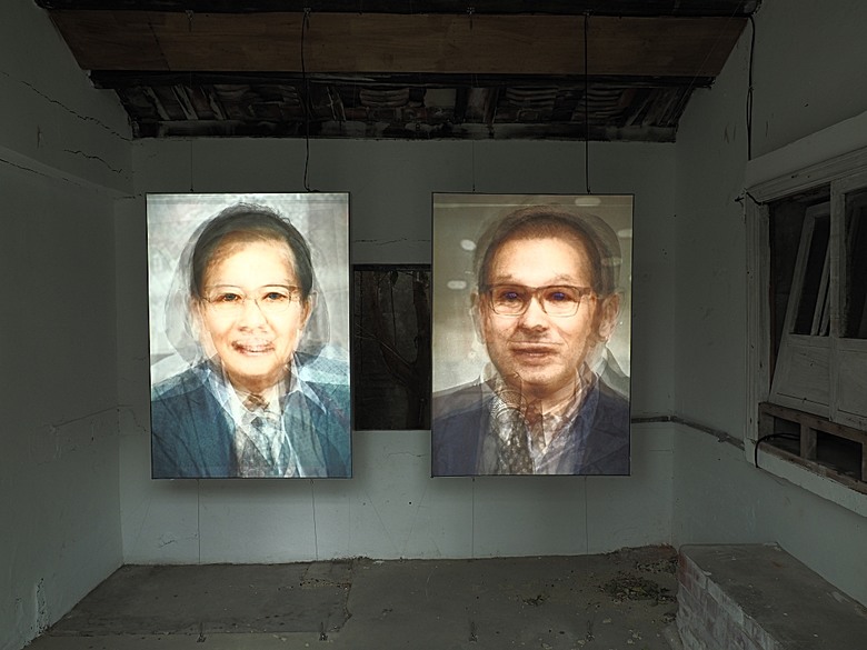 車城 落山風藝術季 【看海美術館展區、海口村街道及村落展區、墾丁長灘休閒飯店、紅柴。居 山海之隅】,順遊恆春縣城東門及北門、恆春文化中心民謠館,品嚐半島特色美食 — 香酥鴨、綠豆蒜 — 2025年初 國境之南看海賞藝小旅行 【小惡魔畫蛇添福】補篇(2)