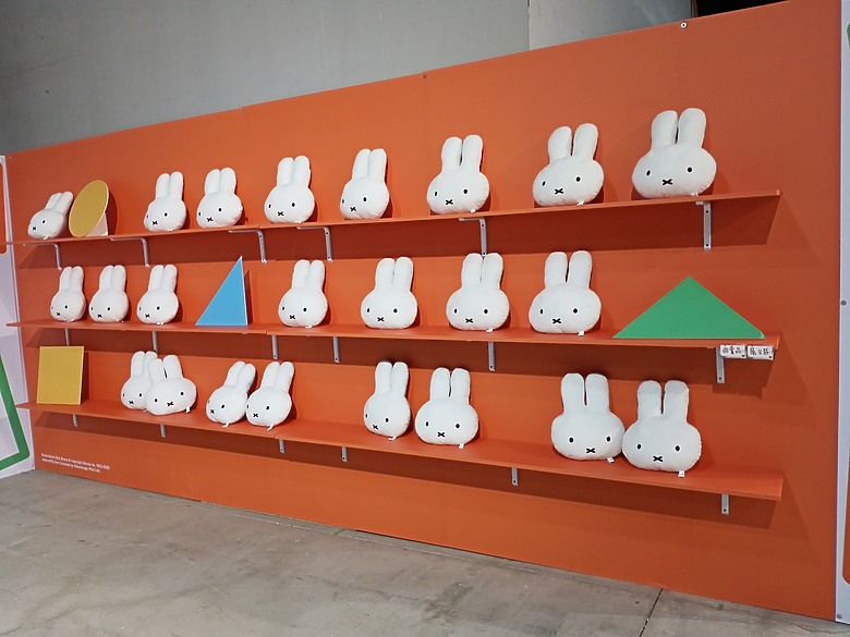 點我看大圖 【小惡魔畫蛇添福】米飛兔特展