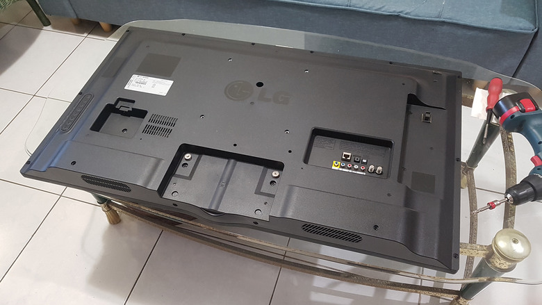 點我看大圖 LG 42型 CINEMA 3D 智慧型電視 42LA6235 維修