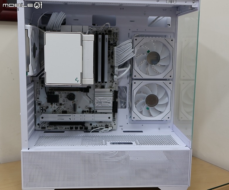 火鳥 BitFenix 入門海景房第二彈 CETO Basic 開箱