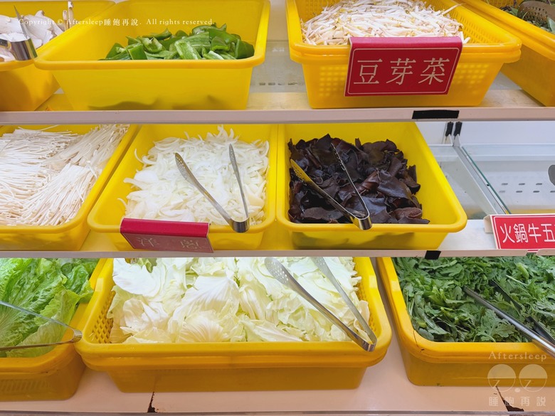 高雄鼓山｜中將燒肉屋＿在地老店燒肉吃到飽／無油煙的磁盤烤肉／CP值超高的火烤兩吃