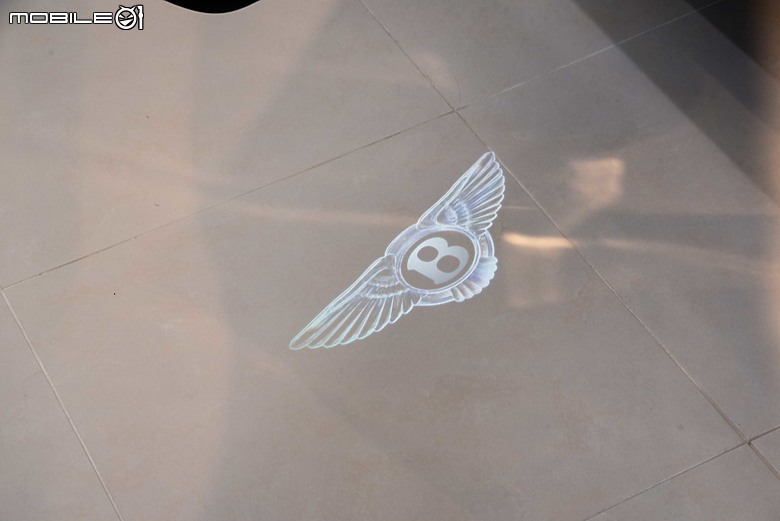 【採訪】雙車型自1780萬元起,挾帶最強動力之Bentley全新Flying Spur國內發表!