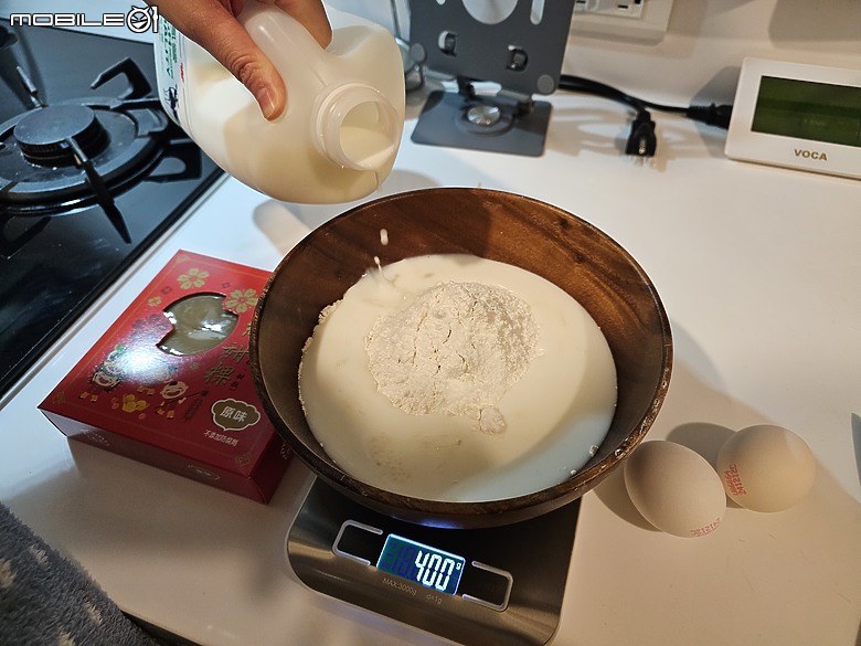 點我看大圖 年後小確幸:和老婆一起炸年糕,重溫兒時的甜蜜滋味