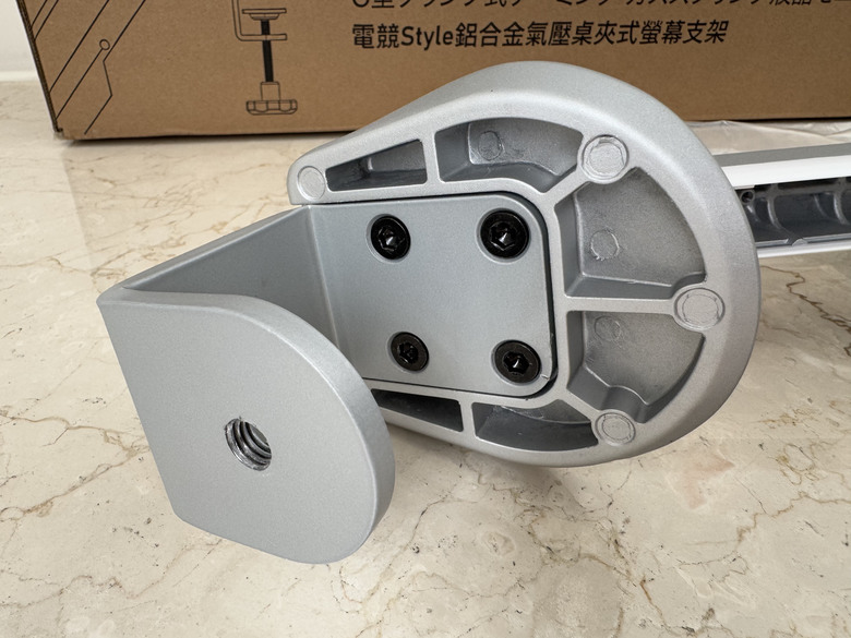 點我看大圖 極簡質感與靈活操作兼具|威士波電競Style 鋁合金氣壓桌夾式螢幕支架開箱實測