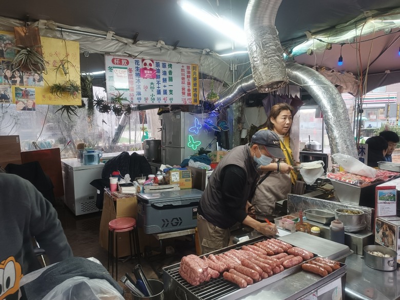 湯圍溝溫泉公園、麒麟酒店、成功國小舊禮堂與校長宿舍(moku旅人書店)、聖母醫院耶穌聖心堂、勉民堂、羅東中山公園、中興文化創意園區 — 礁溪溫泉旅館與羅東一日遊