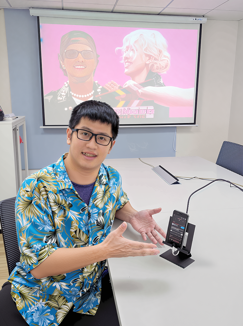 iPhone AV 影音轉接器可以外接USB keyboard, mouse, SSD, and camera/camcorder from Bohengliu (Jacky)