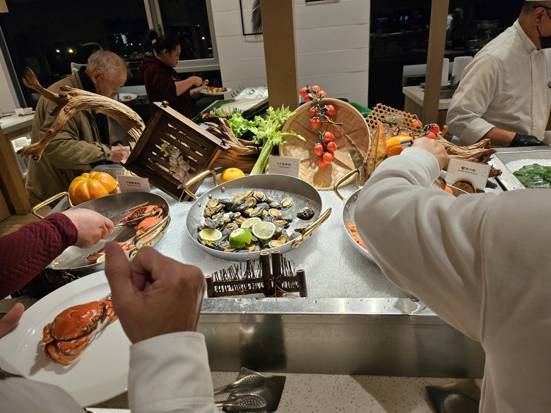 【小惡魔畫蛇添福】我們家的三天兩夜宜蘭之行 - Day3 - 礁溪晶泉丰旅 / 凱渡廣場酒店Pelago百匯廚晚餐