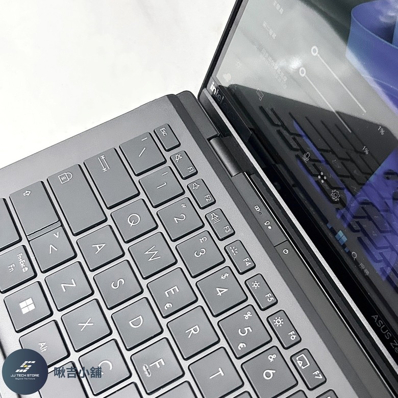 開箱&分享 ASUS Zenbook DUO (2024) UX8406 🖥️(全實拍及開箱影片)