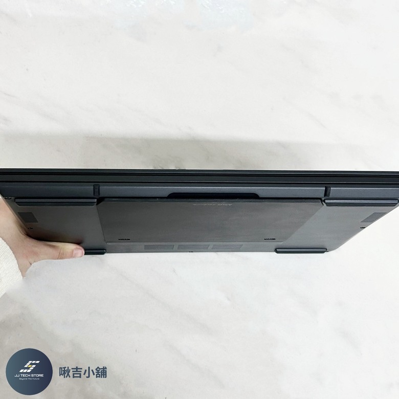 開箱&分享 ASUS Zenbook DUO (2024) UX8406 🖥️(全實拍及開箱影片)