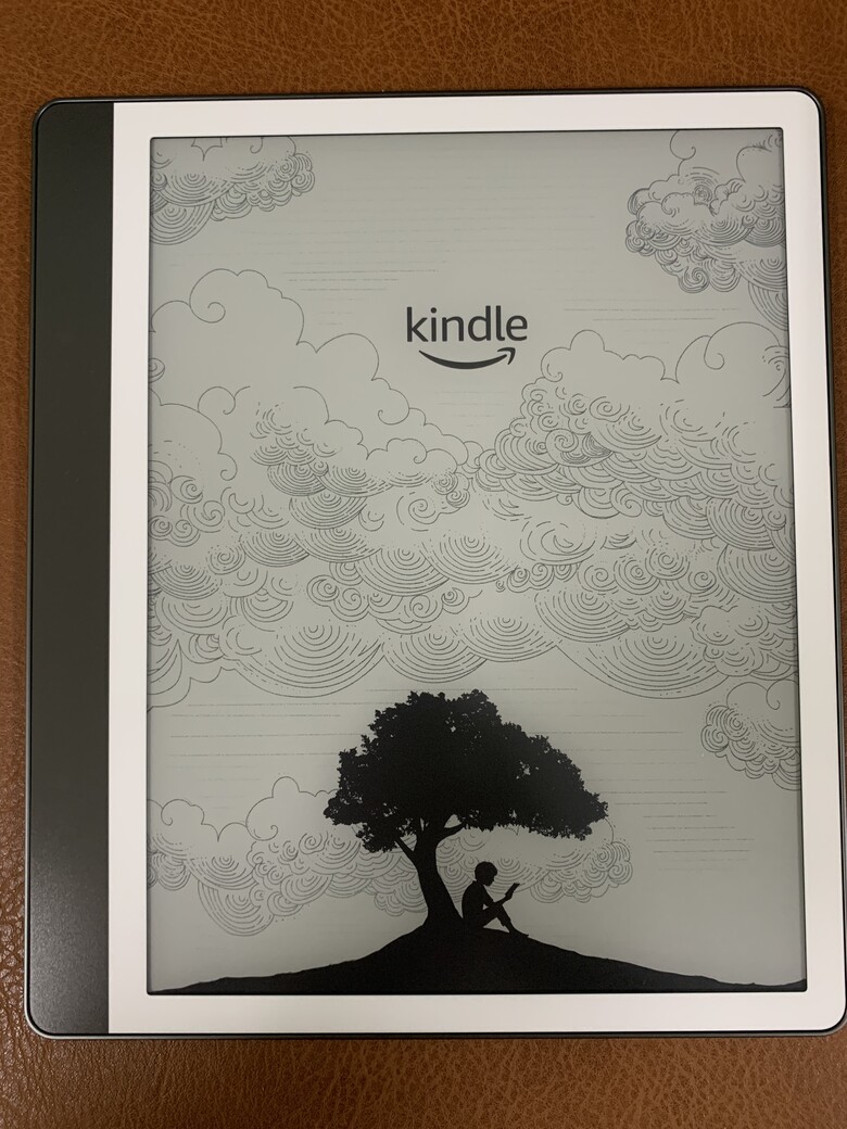 這是最大的Kindle喔～2024 最新款Kindle Scribe2 vs Paperwhite 6