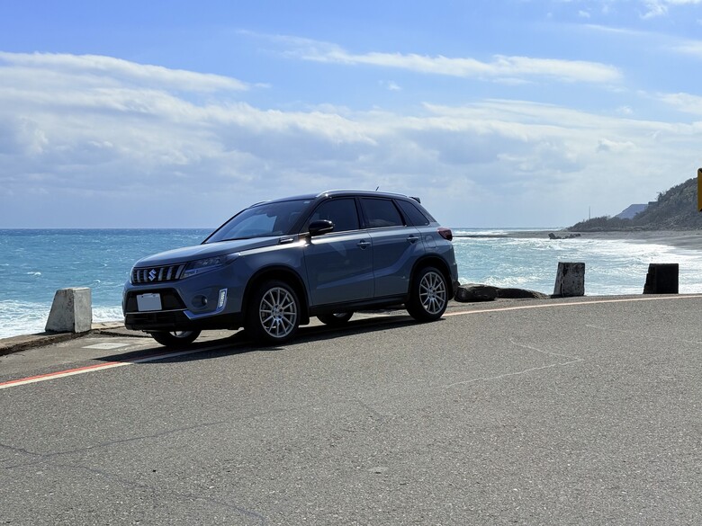Suzuki Vitara Hybrid AllGrip 開箱文兼使用一年後心得
