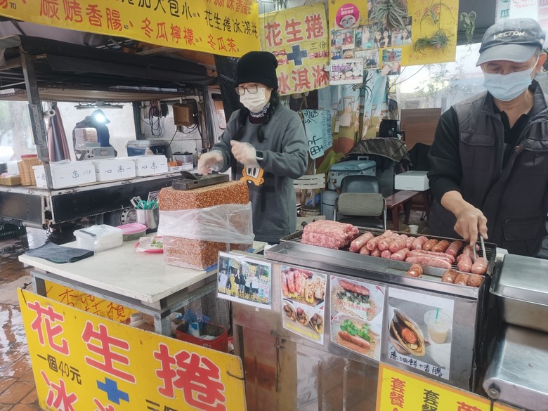 湯圍溝溫泉公園、麒麟酒店、成功國小舊禮堂與校長宿舍(moku旅人書店)、聖母醫院耶穌聖心堂、勉民堂、羅東中山公園、中興文化創意園區 — 礁溪溫泉旅館與羅東一日遊