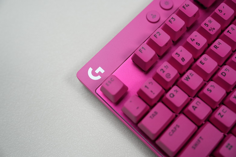 羅技G PRO X TKL RAPID 開箱｜磁軸快速觸發奪得先機