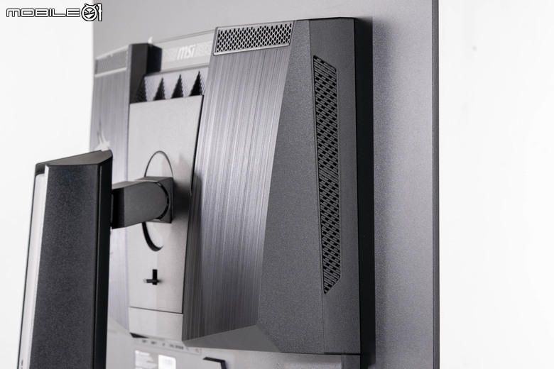 微星 MPG 322URX QD-OLED 電競螢幕開箱實測 加入 DisplayPort 2.1a 高頻寬介面的高爽度遊戲畫面選擇