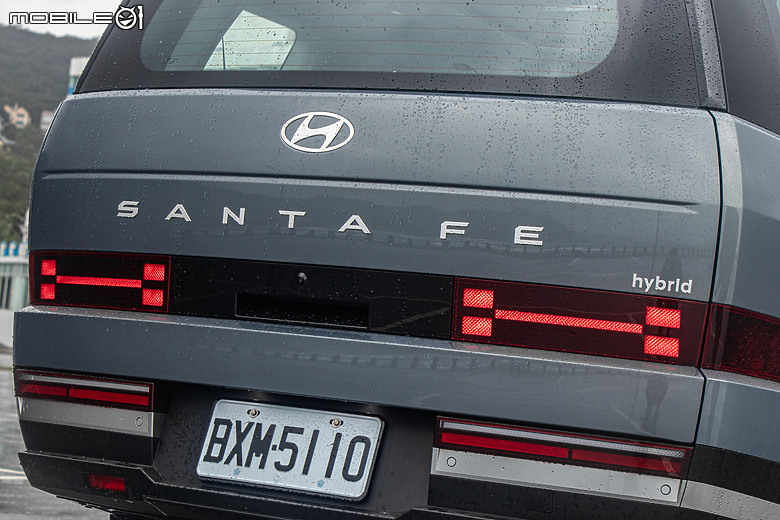 今晚，我想來點韓風休旅全家餐！Hyundai Santa Fe vs. Kia Sorento