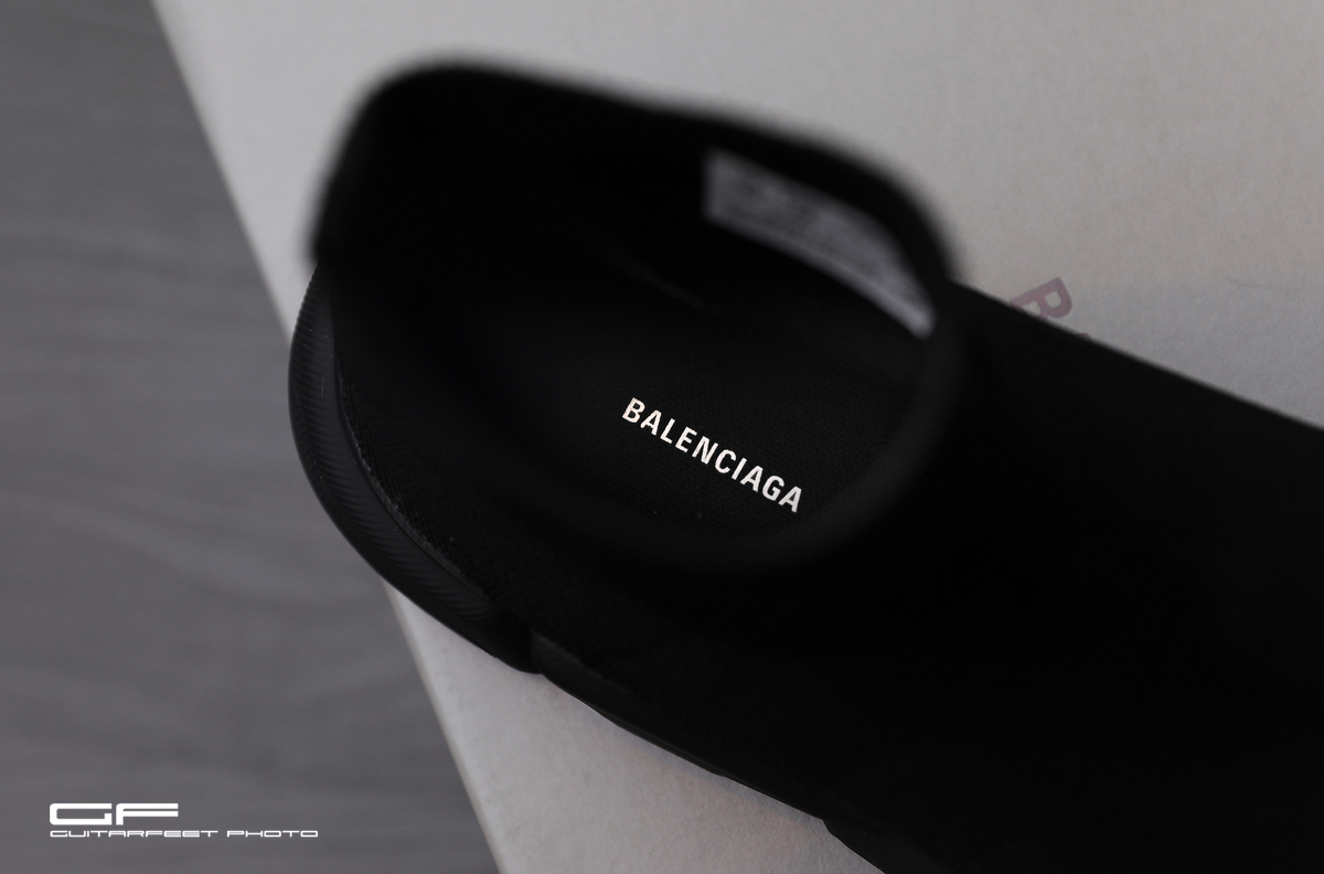 --是襪是鞋-- 巴黎世家 Balenciaga Speed Trainer 2.0 & YEEZY Pods之穿襪上路開箱分享