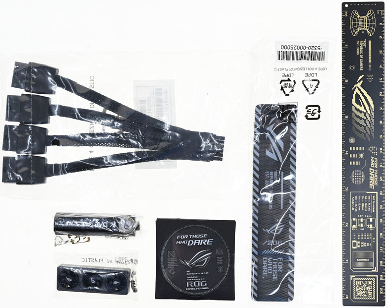 點我看大圖 動爪玩ROG ASTRAL GEFORCE RTX 5090超頻版-開箱篇