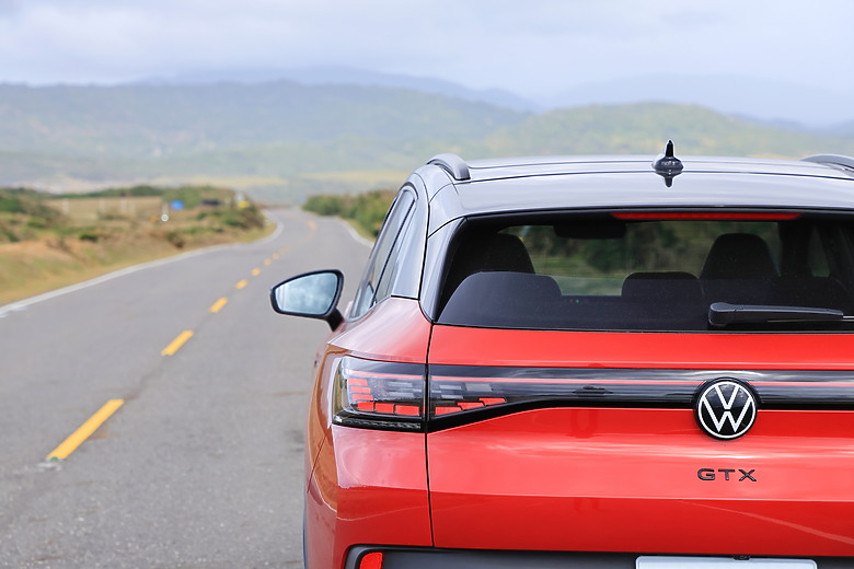 (映像旅行) 來場身心靈皆充電的環島旅行吧in台灣feat. Volkswagen ID.4 GTX