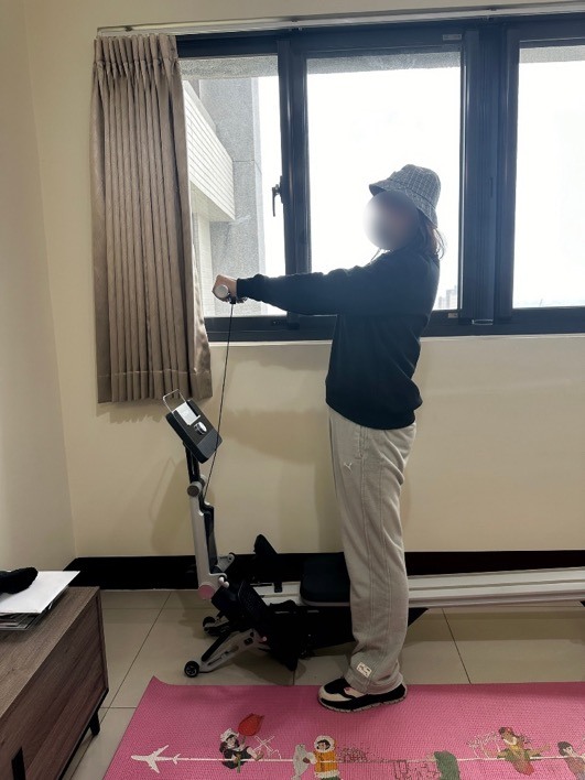 老婆的復健工具BGYM W600划船機開箱