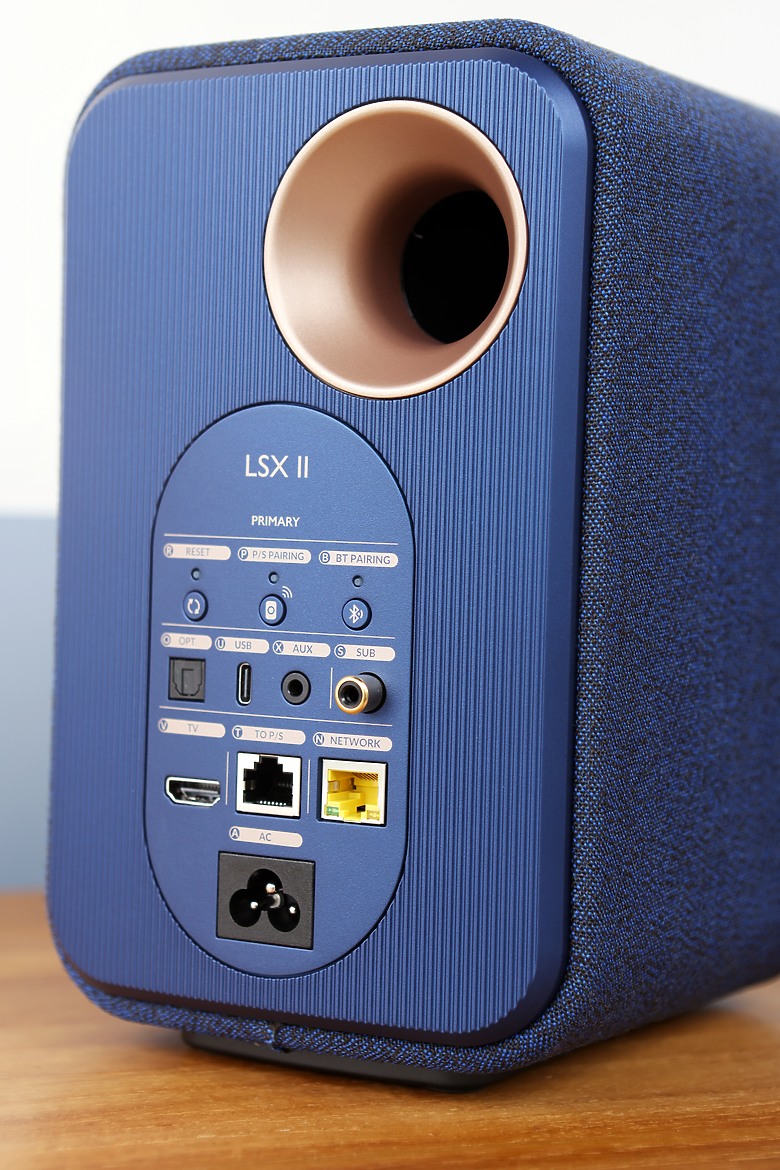 點我看大圖 小空間大享受 HiFi 無線串流 - KEF LSX II 主動式無線喇叭開箱