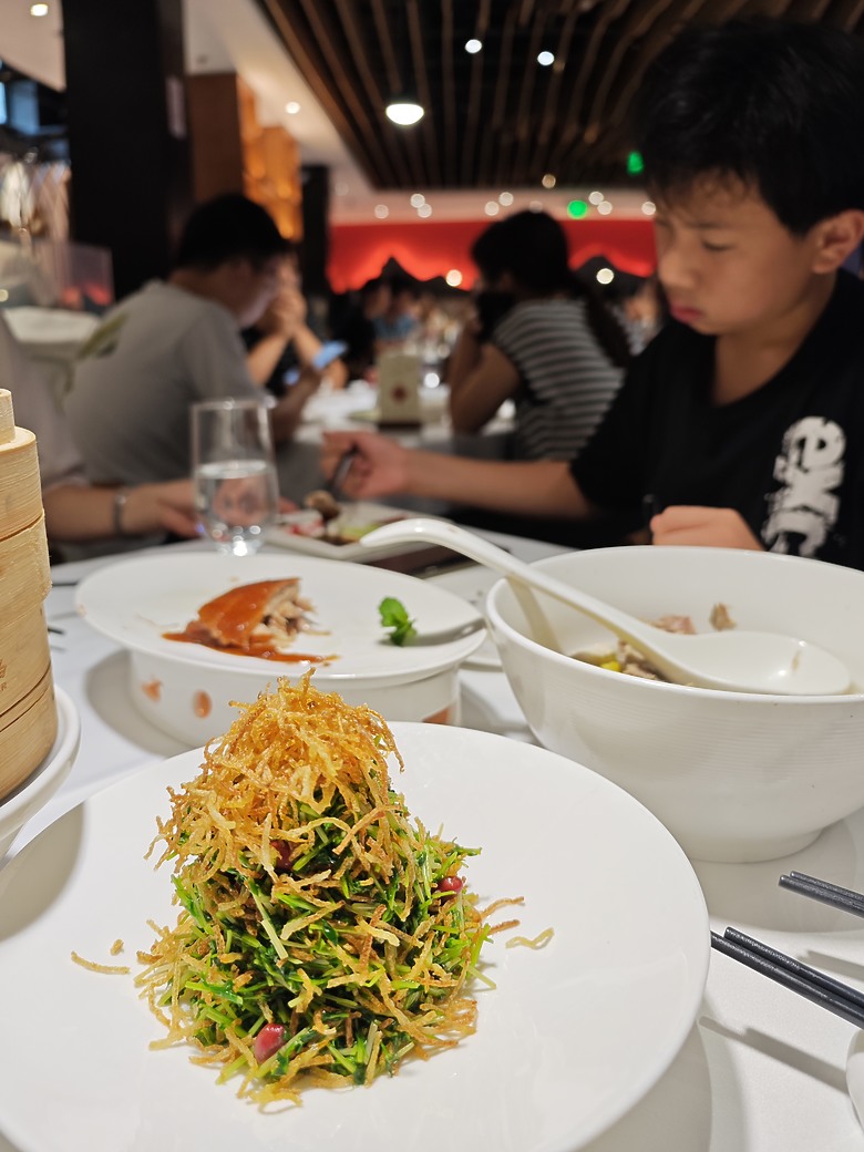 點我看大圖 Xiaomi 14 Ultra 2024 小米 手機 北京呼倫貝爾旅行實拍