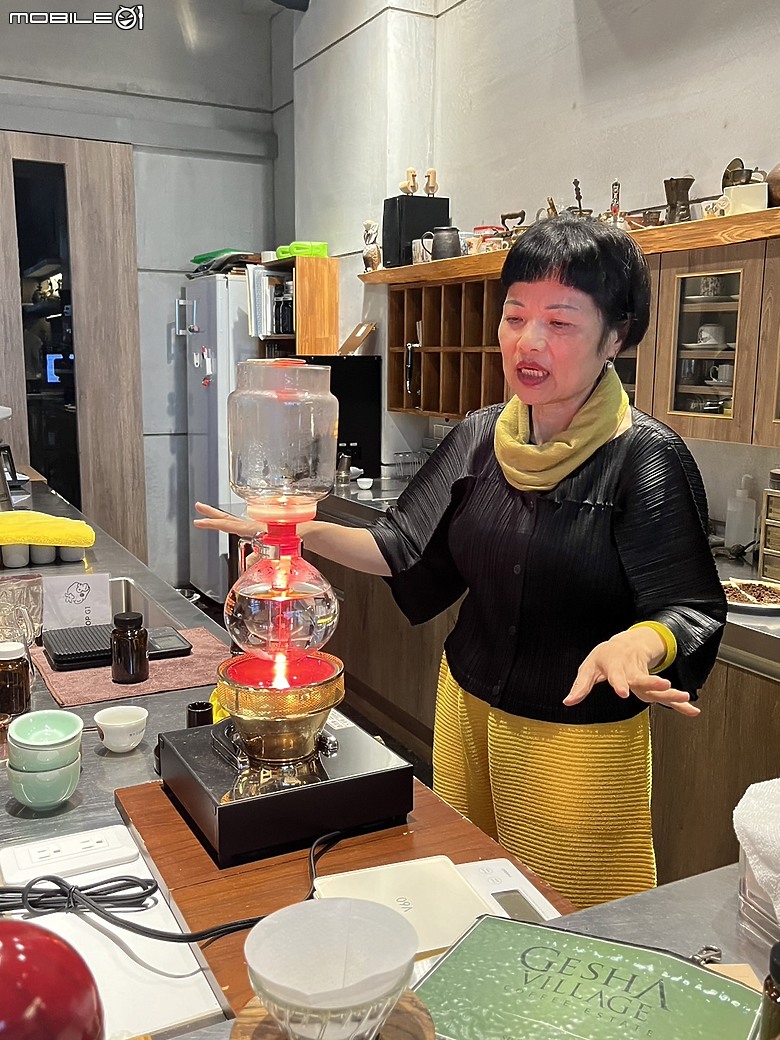 【小惡魔畫蛇添福】台東預約制咖啡店-那邊 | 走進新咖啡世界