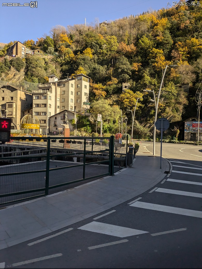 [大頭貓的海島] 藏在庇里牛斯山中的小國家 安道爾(Andorra)