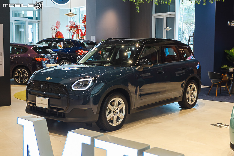 【採訪】「BMW豪華品牌體驗店」進駐大直 NOKE 忠泰樂生活，BMW i、BMW M 豪華陣容接續登場！