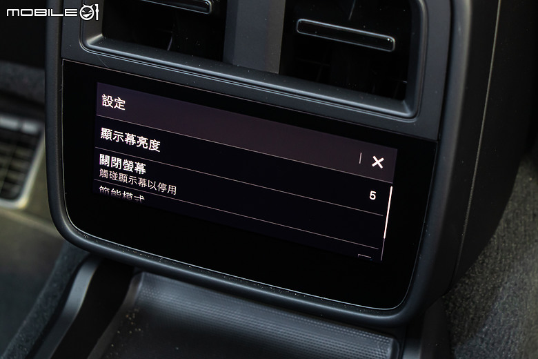 Porsche Taycan 4S Cross Turismo 小改款試駕｜性能、續航大提升，還有難以取代的獨特性！