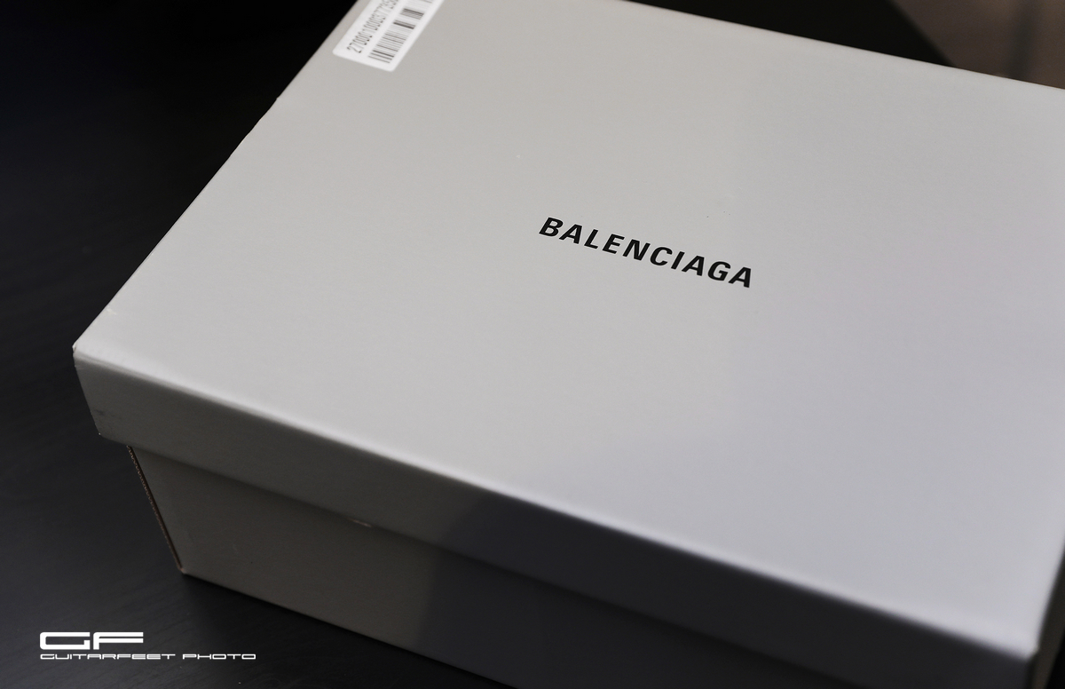 --是襪是鞋-- 巴黎世家 Balenciaga Speed Trainer 2.0 & YEEZY Pods之穿襪上路開箱分享