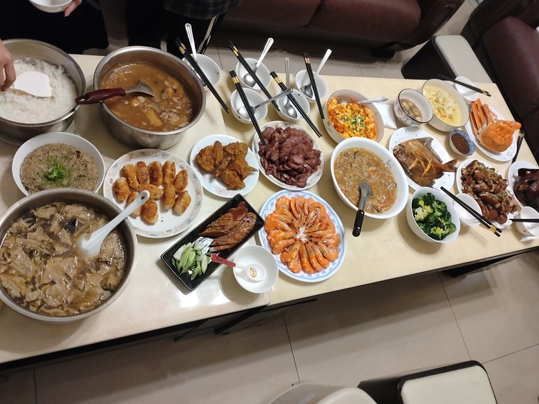 屋小春深暖,豪廈廣陌寒~為老婆料理的我的私房年菜(紅蟳米糕)