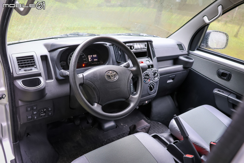 Toyota Town Ace 廂型車5人自排TSS試駕|突出的實用性、空間機能表現一流!