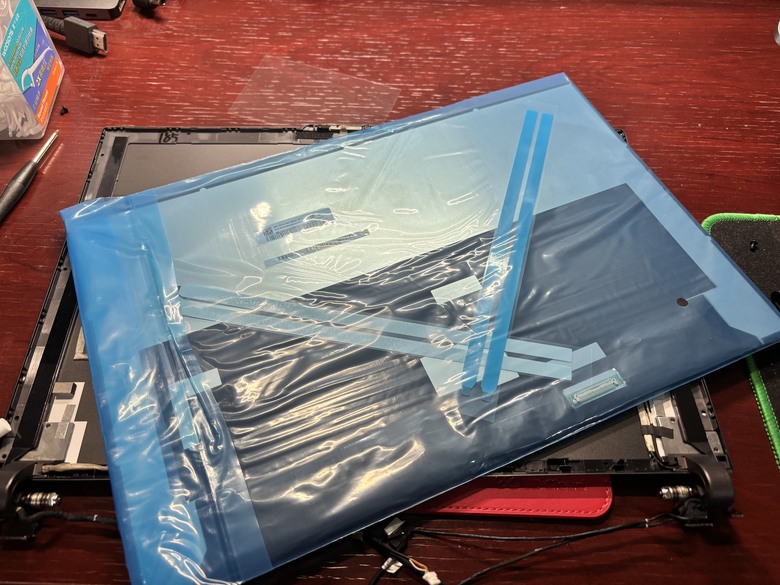 ROG SCAR 筆電摔地上了 DIY升級更換Mini-Led面板