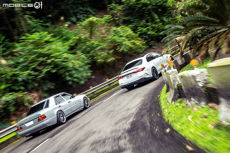 Mercedes-AMG E 53 Hybrid 4MATIC+試駕|完美詮釋性能與節能得以並存!feat. W124 500E
