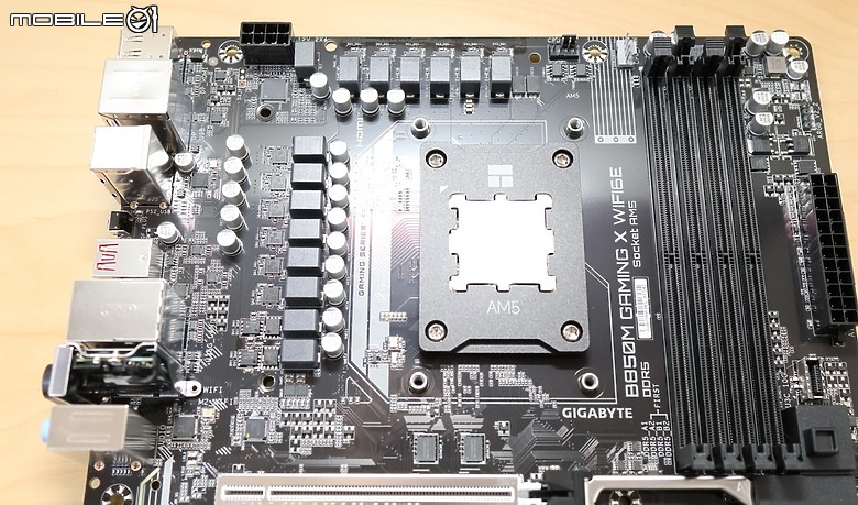點我看大圖 技嘉 AM5 裝機系新板登場 B850M GAMING X WIFI6E 開箱