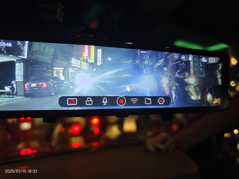 點我看大圖 凌度4K(假4K真2K) 12吋電子後照鏡行車紀錄器 HS970S 開箱分享