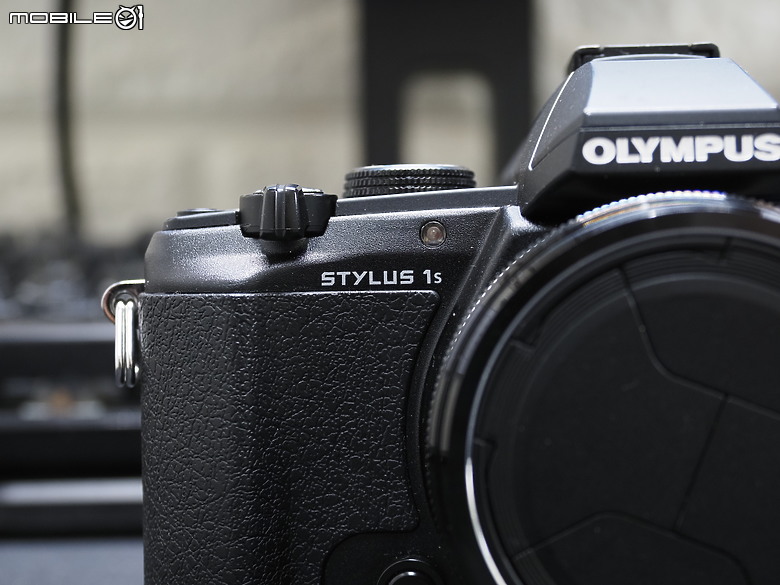 "新機"入手 - Stylus 1s