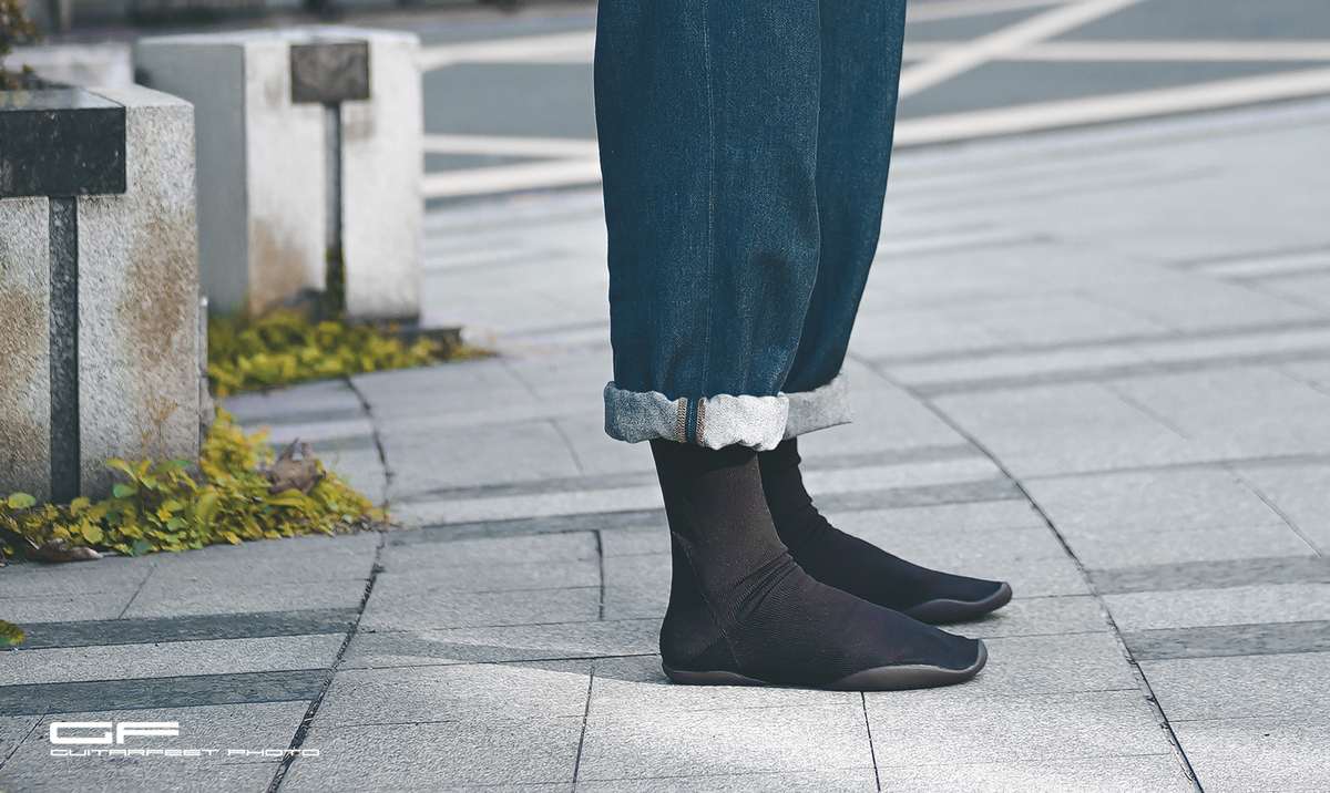 --是襪是鞋-- 巴黎世家 Balenciaga Speed Trainer 2.0 & YEEZY Pods之穿襪上路開箱分享