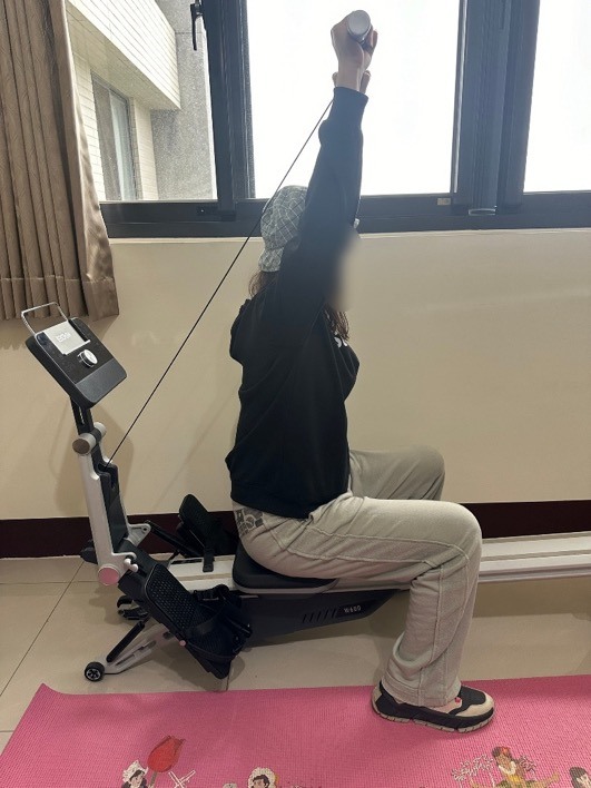 老婆的復健工具BGYM W600划船機開箱