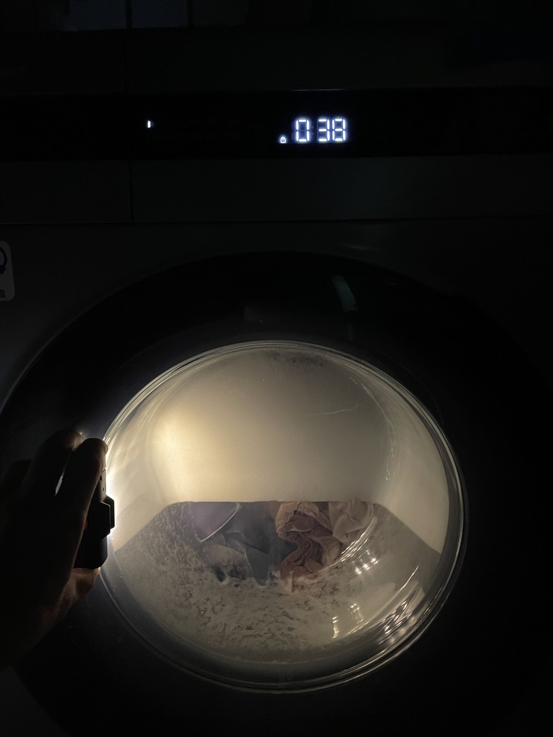 請教有人使用過惠而浦滾筒洗衣機 FWEB10501BW(BS)或者WWEB10701BW(BS)嗎